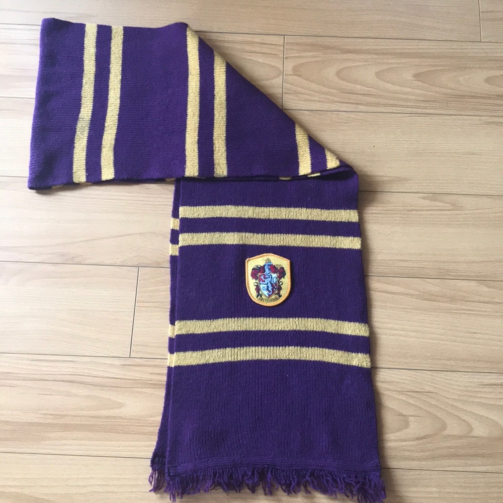 Good Condition Harry Potter Gryffindor Scarf